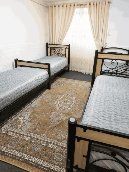 خوابگاه دخترانه ماه طلوع