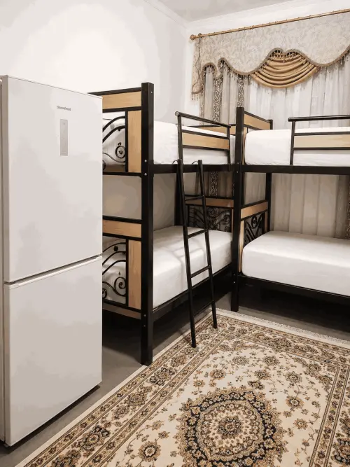 خوابگاه دخترانه ماه طلوع