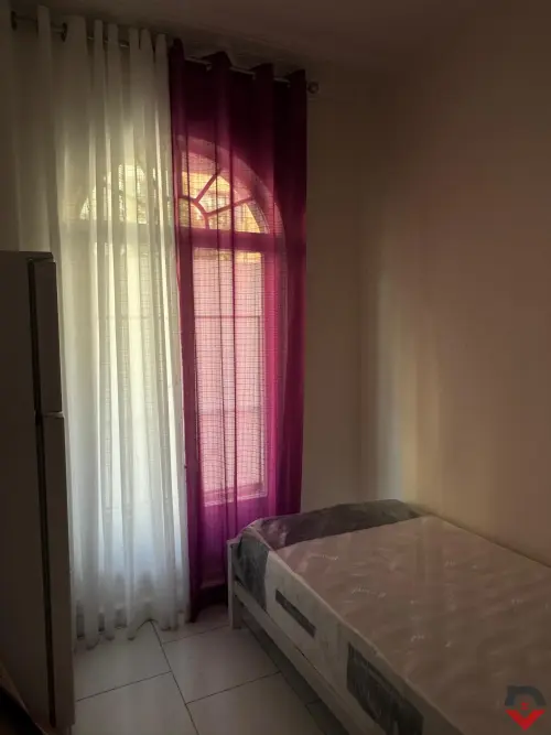 خوابگاه دخترانه کاج